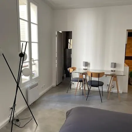 Au Coeur Du Marais, Un Joli Studio ! Paris Exterior photo